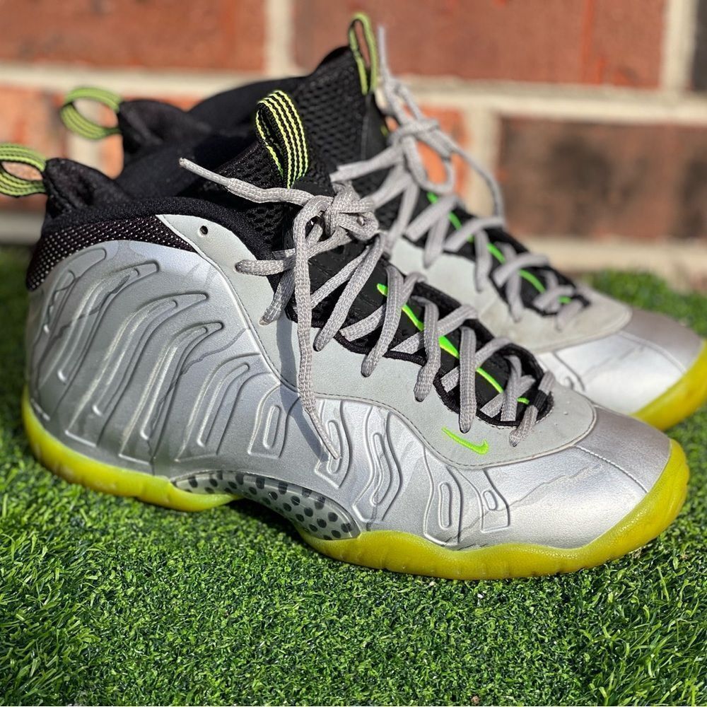 2014
Air Foamposite One Pr 'Metallic
Camo' Gs 6.5y